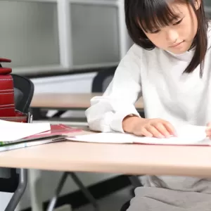 小学生向け個別指導のすすめ！個別指導塾の特徴やメリットを解説のサムネイル